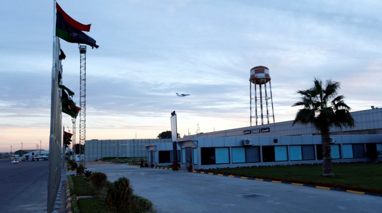 Μάχες με 20 νεκρούς στο διεθνές αεροδρόμιο της Λιβύης