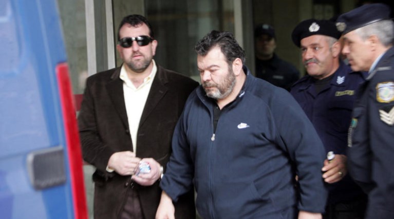 Σε θήκη κιθάρας είχε το καλάσνικοφ ο εκτελεστής του Στεφανάκου
