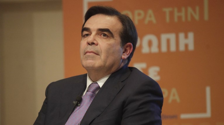 Σχοινάς: Η κυβέρνηση θα αποφασίσει αν θέλει προληπτική γραμμή