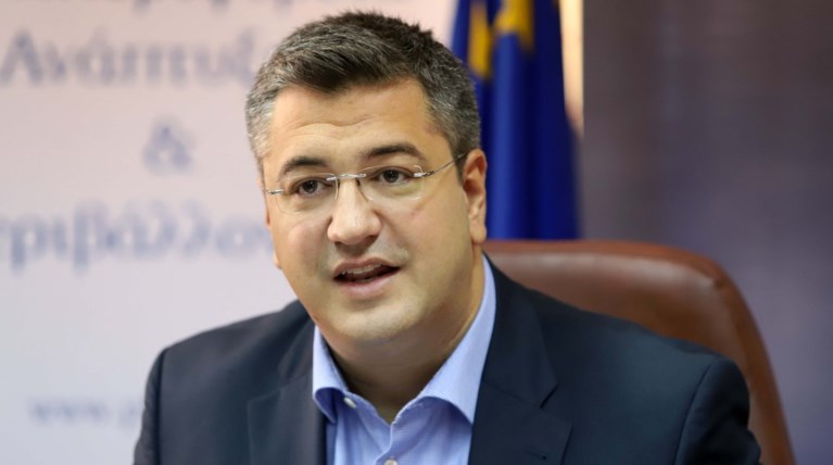 Επιμένει ο Τζιτζικώστας: Όχι σε λύση με τον όρο "Μακεδονία"
