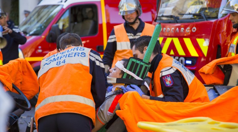 Γαλλία: Είκοσι επτά τραυματίες σε τροχαίο με σχολικό λεωφορείο