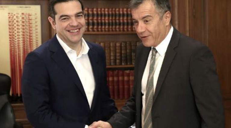 Θεοδωράκης σε Τσίπρα: Το Σεπτέμβριο χάθηκε η ευκαιρία να μας ενημερώσεις