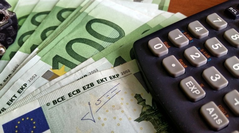 Άνοιξε η εφαρμογή: Σε 12 έως 24 δόσεις οι φόροι, ακόμη και μη ληξιπρόθεσμοι