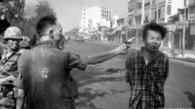 50 χρόνια από τη φωτογραφία που άλλαξε τον πόλεμο του Βιετνάμ