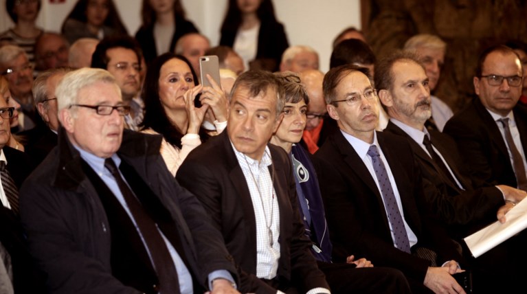 Σ.Θεοδωράκης: Είμαστε με την πατρίδα, όχι με τους ΣΥΡΙΖΑΝΕΛ