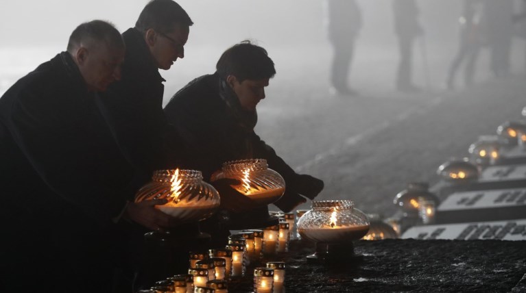 Πολωνία: Πέρασε ο νόμος για το Ολακαύτωμα - Αντιδράσεις από ΗΠΑ και Ισραήλ