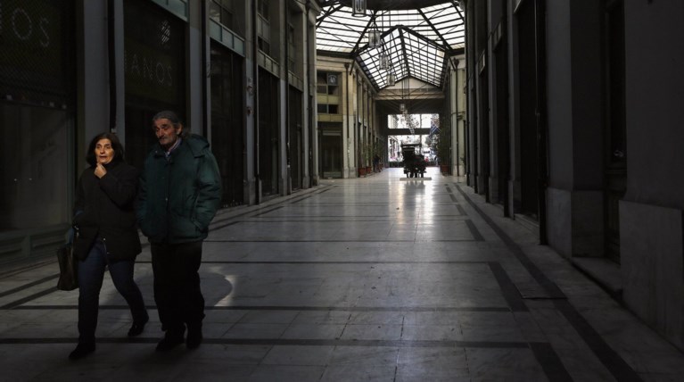 Ερευνα - σοκ: Ένα στα δύο νοικοκυριά στηρίζεται σε συντάξεις