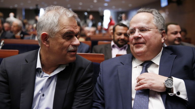 Σωρεία απειλητικών επιστολών σε υπουργούς & βουλευτές ΣΥΡΙΖΑ