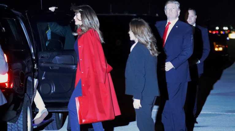 Νέο λάδι στη φωτιά στις φήμες περί χωρισμού στο προεδρικό ζεύγος