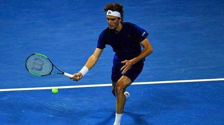 Quimper Challenger: Εκτός τελικού ο Τσιτσιπάς