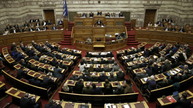 Στη βουλή η δικογραφία για τη Novartis με ονόματα πολιτικών