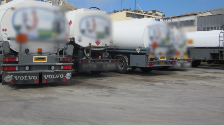Χτύπημα του ΣΔΟΕ σε κύκλωμα λαθρεμπορίας και νοθείας καυσίμων