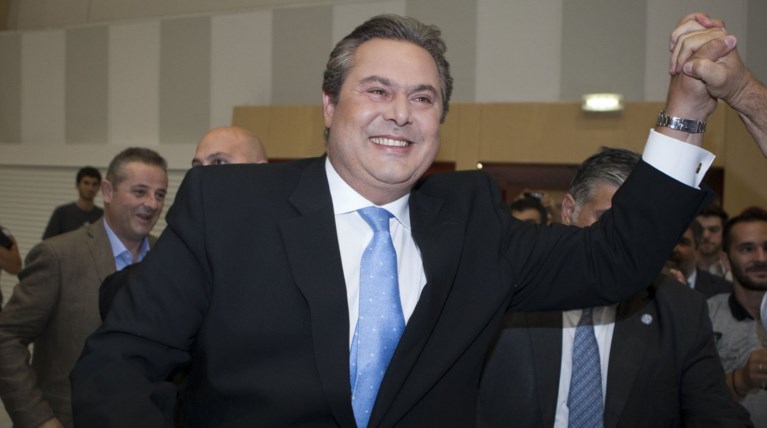 «Ζεμπεκιά» Καμμένου για Novartis: Αντιλαλούν οι φυλακές...
