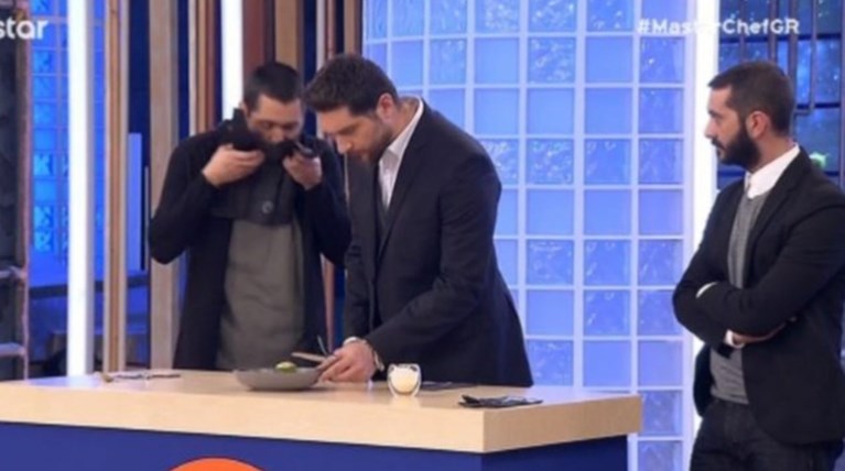 MasterChef: Ποιου παίκτη το φαγητό έφτυσαν - η αμήχανη στιγμή [Βίντεο]