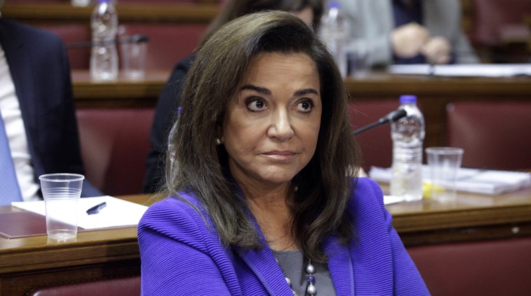 Ντόρα για Κουφοντίνα: Προσβάλλεται το περί δικαίου αίσθημα