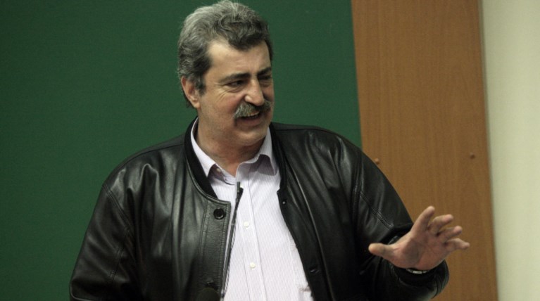 Πολάκης: 30 δισ. ευρώ το «μαύρο» χρήμα από την υπερτιμολόγηση φαρμάκων