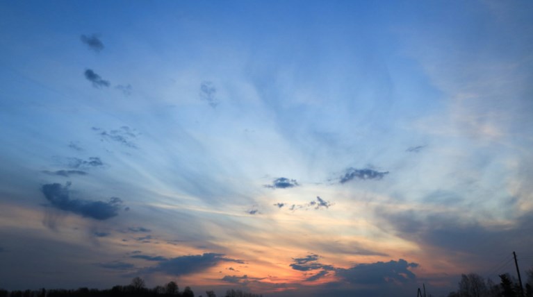 Bελτιώνεται σήμερα ο καιρός, άνοδος της θερμοκρασίας