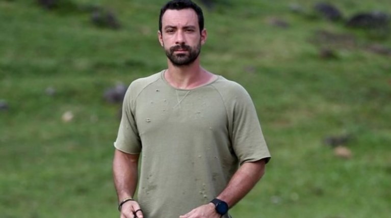 Ανατροπή στο Survivor: Νέος παρουσιαστής στο παιχνίδι- ποιος είναι