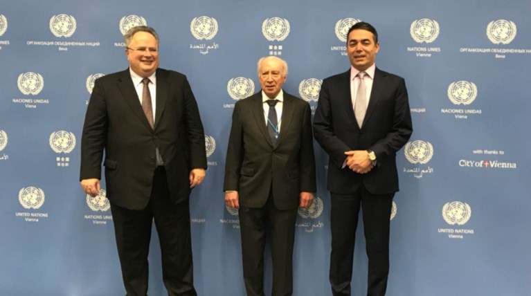 Και ξαφνικά... νέος γύρος συνομιλιών με Νίμιτς για το Σκοπιανό