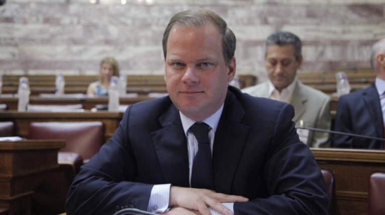 Καραμανλής jr: Αστείο καφενείου ότι υπάρχει συνεργασία Καραμανλή - Τσίπρα