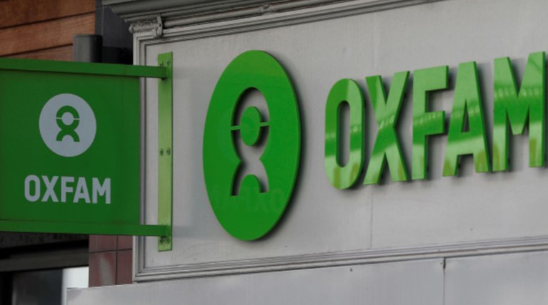 Σάλος με την Oxfam: Το Λονδίνο απειλεί με διακοπή της χρηματοδότησης