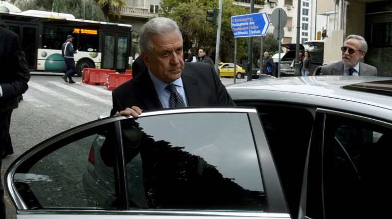 Μήνυση κατά των προστατευόμενων μαρτύρων από τον Αβραμόπουλο