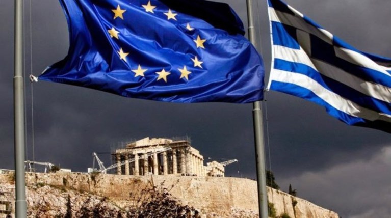Fitch: Περιμένουμε το Eurogroup να ελαφρύνει φέτος το ελληνικό χρέος