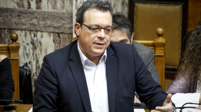 Βαρύ πένθος για τον Σωκράτη Φάμελλο-πέθανε η γυναίκα του Πόπη Καραγιαννίδου