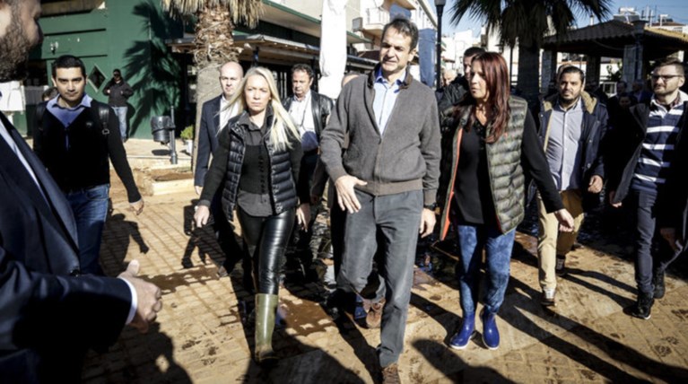 Στη Μάνδρα 100 μέρες μετά τη φονική πλημμύρα: Η δέσμευση Μητσοτάκη