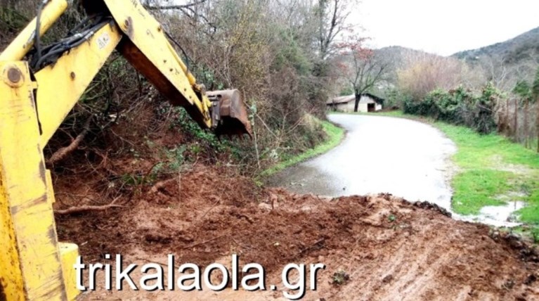 Τρίκαλα: Εκκένωση σπιτιών στην Πιαλεία λόγω κατολισθήσεων