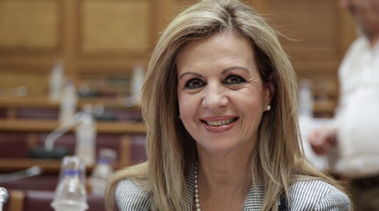 Ποια είναι η νέα υφυπ. Παιδείας Μερόπη Τζούφη