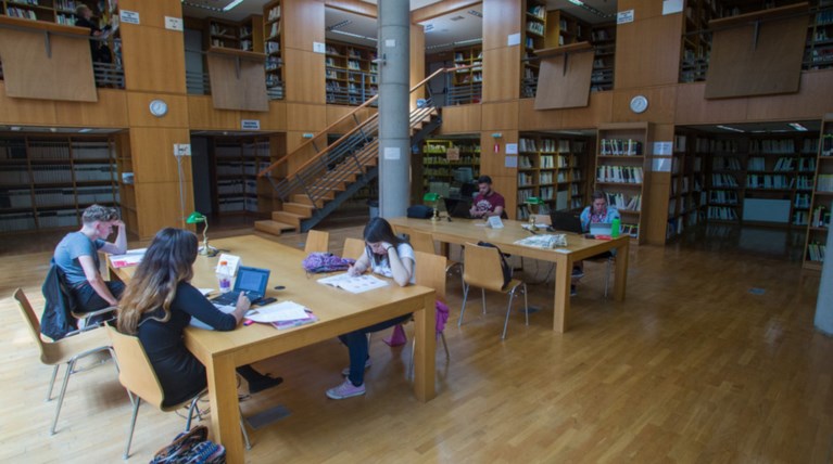 Κατάταξη QS για το 2018: Κορυφαίες στον κόσμο οι κλασικές σπουδές του ΑΠΘ