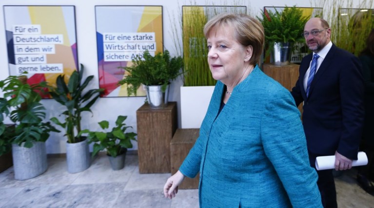 Δημοσκόπηση στη Γερμανία: Στο 34% το CDU, μόλις 18% το SPD