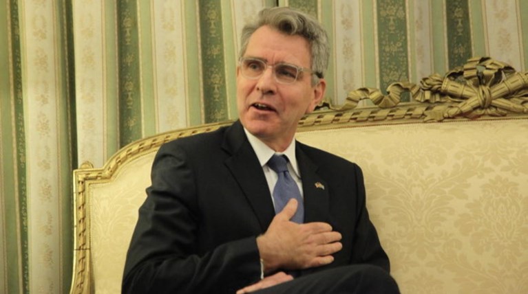 Συνάντηση Πάιατ με τον αρχηγό ΓΕΕΘΑ στην Αθήνα