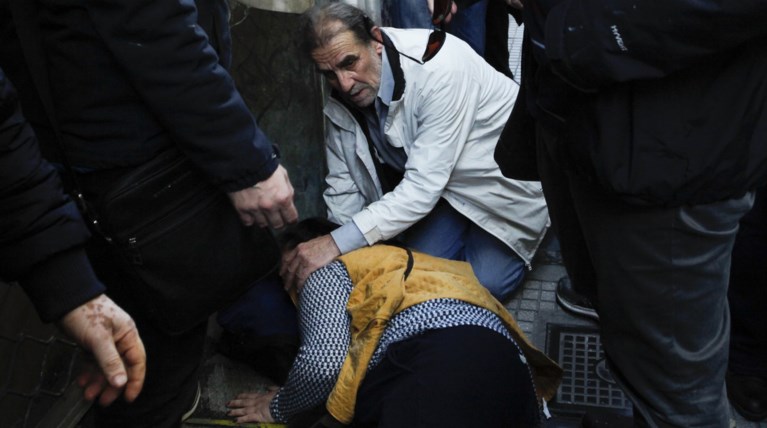 Δικογραφία για τα επεισόδια σε συμβολαιογραφείο για τους πλειστηριασμούς