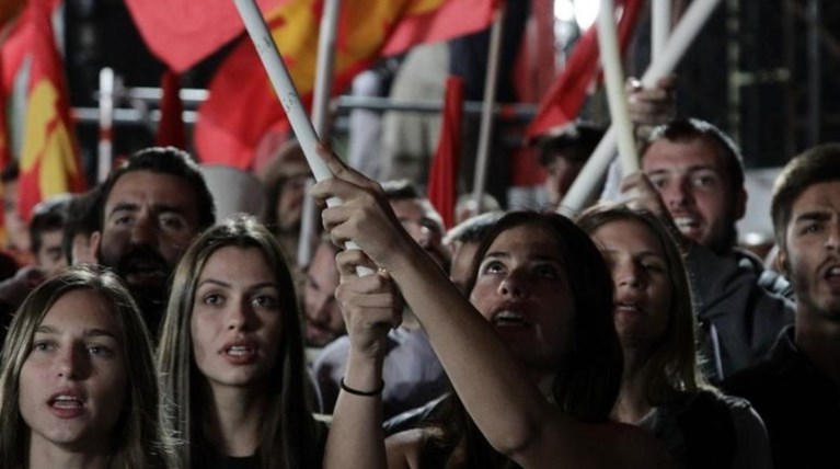 Επίθεση της ΚΝΕ στον Σαμαρά για το «πρώην μέλος της ο Τσίπρας»