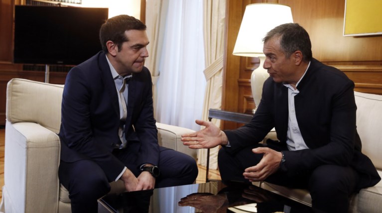 Ο διάλογος Τσίπρα - Θεοδωράκη για το ποδόσφαιρο