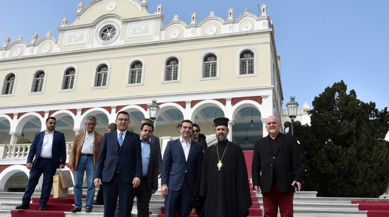 Στην Παναγία της Τήνου ο Αλέξης Τσίπρας - ολοκληρώθηκε η επίσκεψή του