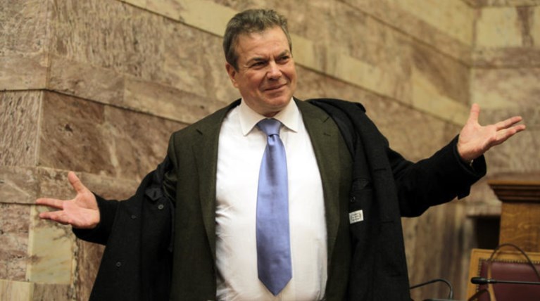 Ο Πετρόπουλος διαψεύδει τα περί ευνόησης Μπαλαούρα λόγω νέας εγκυκλίου