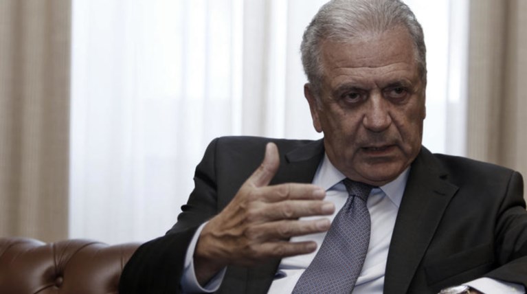 Μετά τον Σαμαρά ούτε ο Αβραμόπουλος πάει στην προανακριτική για τη Novartis