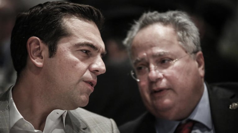 Ενημέρωσε Τσίπρα ο Κοτζιάς για το Σκοπιανό