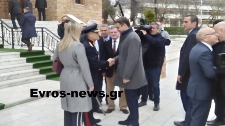 Μητσοτάκης: Κάνουμε ό,τι μπορούμε για τους δύο στρατιωτικούς