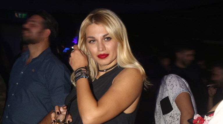 Η Σπυροπούλου απαντάει σε όσους την κατηγορούν για απολύσεις συνεργατών
