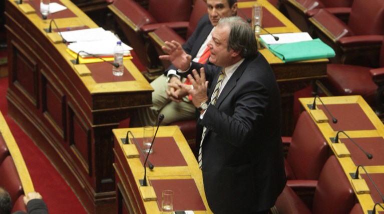 Στα δικαστήρια η κόντρα Κατσίκη - Αμυρά για τα περί ανταλλαγής