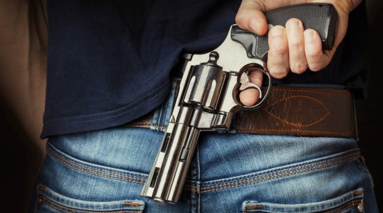 Πυροβολισμός στην εφημερίδα του Στέφανου Χίου