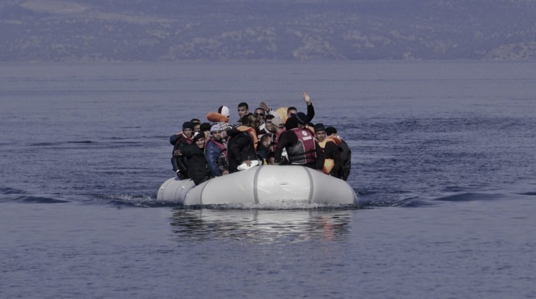 Στο «κόκκινο» ξανά το προσφυγικό: 1.173 αφίξεις σε 10 ημέρες