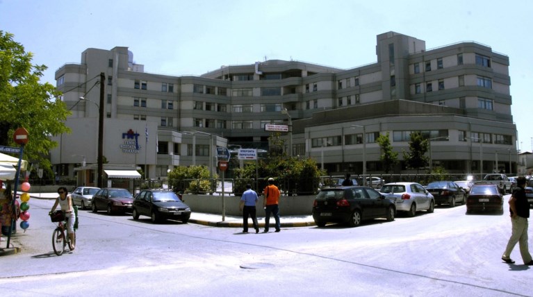 Επιτέθηκαν στο γραφείο του τον διοικητή του νοσοκομείου Τρικάλων