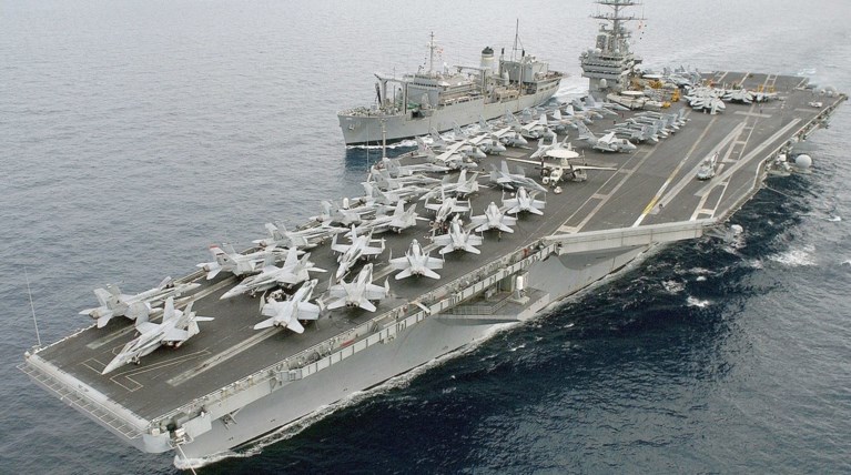 Οι ΗΠΑ στέλνουν το αεροπλανοφόρο USS Harry S. Truman στη Μεσόγειο