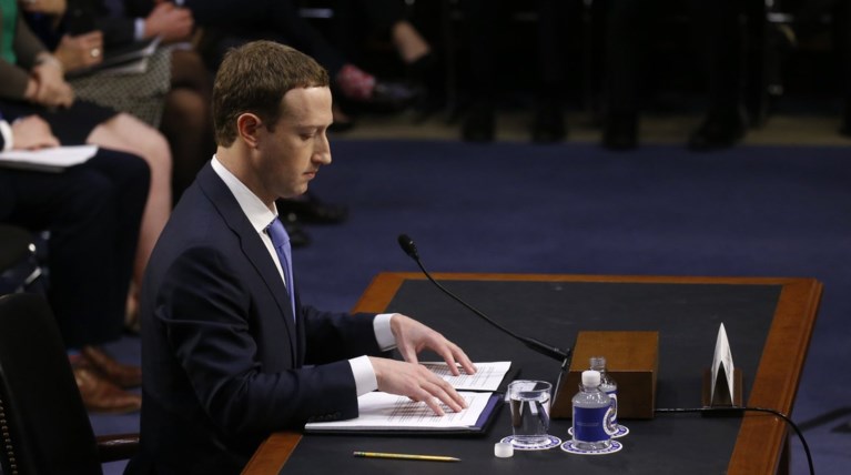 Aνάλυση: Το Facebook και το τίμημα της «ψηφιακής ουτοπίας»