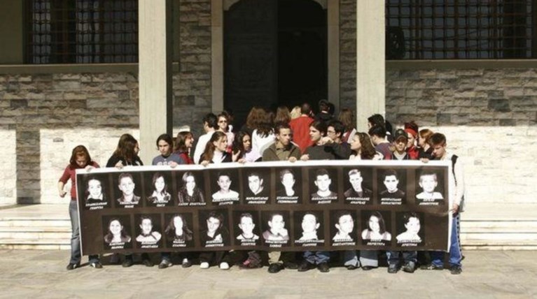 Σαν σήμερα το τροχαίο στα Τέμπη που στοίχισε τη ζωή σε 21 μαθητές